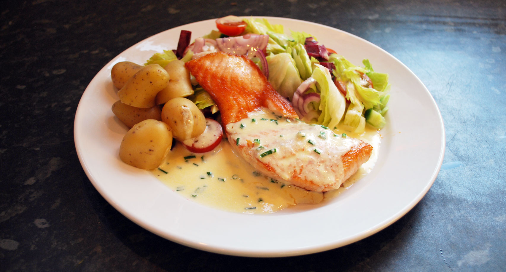 Salmon with New Potatoes & Salad in Chive Butter Sauce